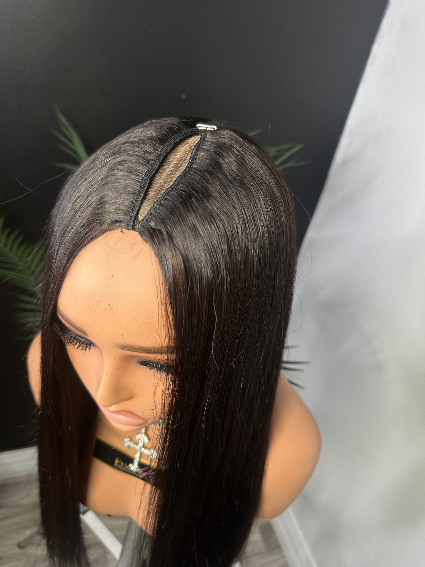 V part wig