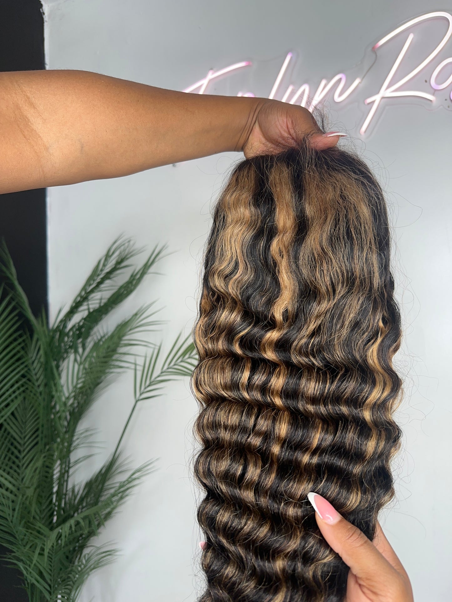 1b/27 deep wave highlighted wig